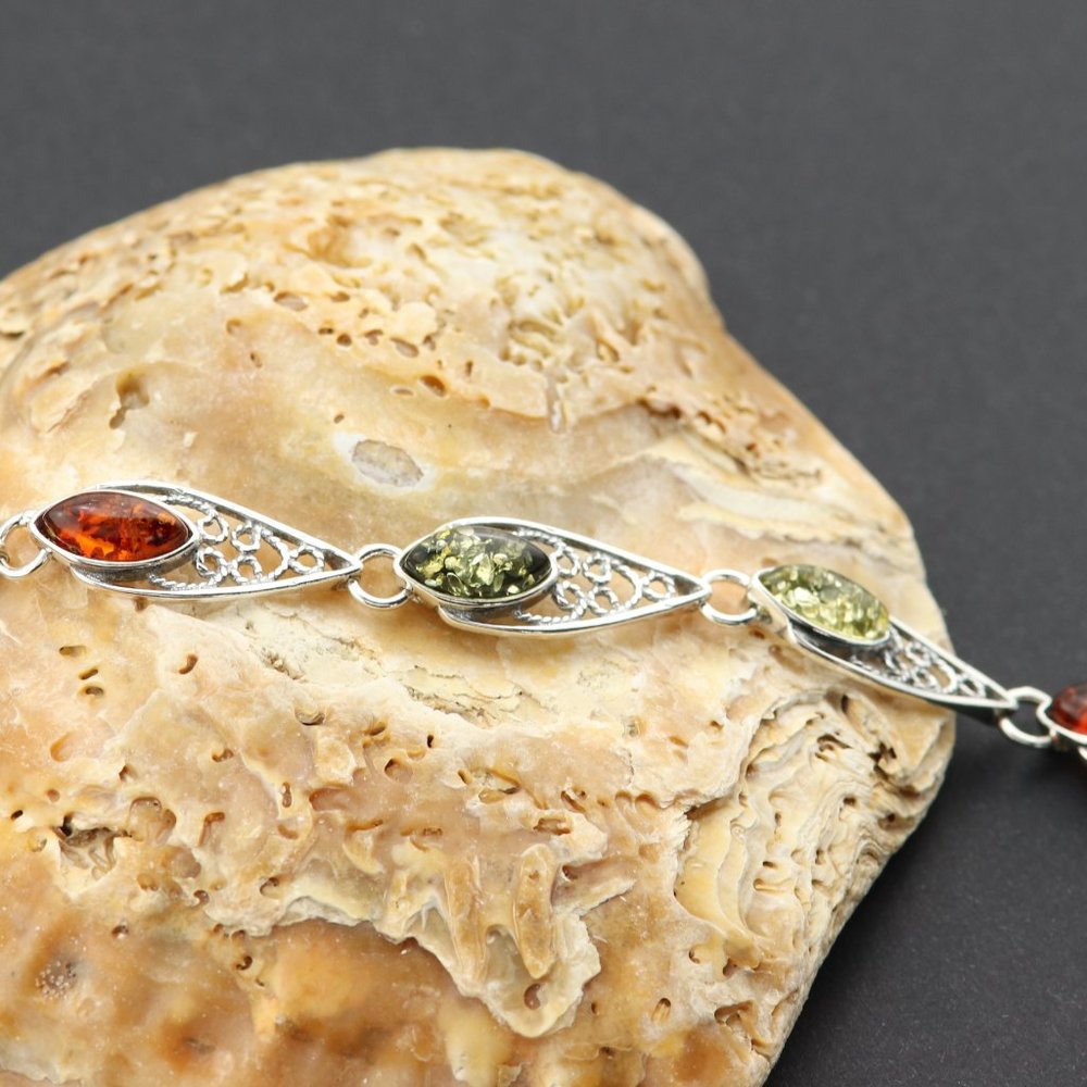 Sterling silver and natural Baltic amber link bracelet - Picture 7 of 13